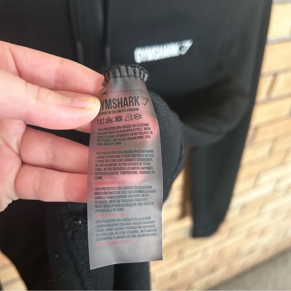 Gymshark Women's Black Full Zip Up Athletic Hoodie Sweatshirt Size Small - Picture 3 of 6